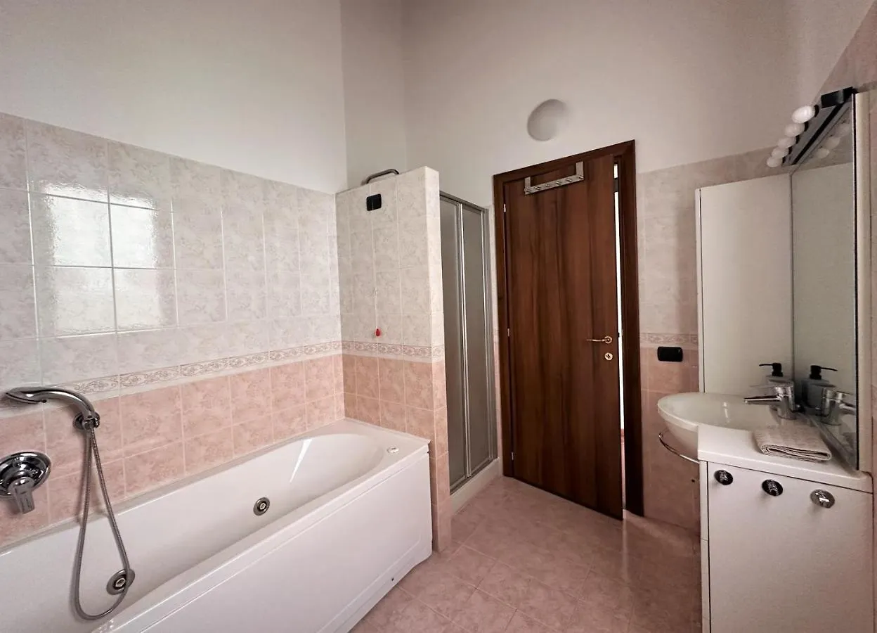 Chiaro Di Luna Home - Lake Como Carate Urio Holiday home