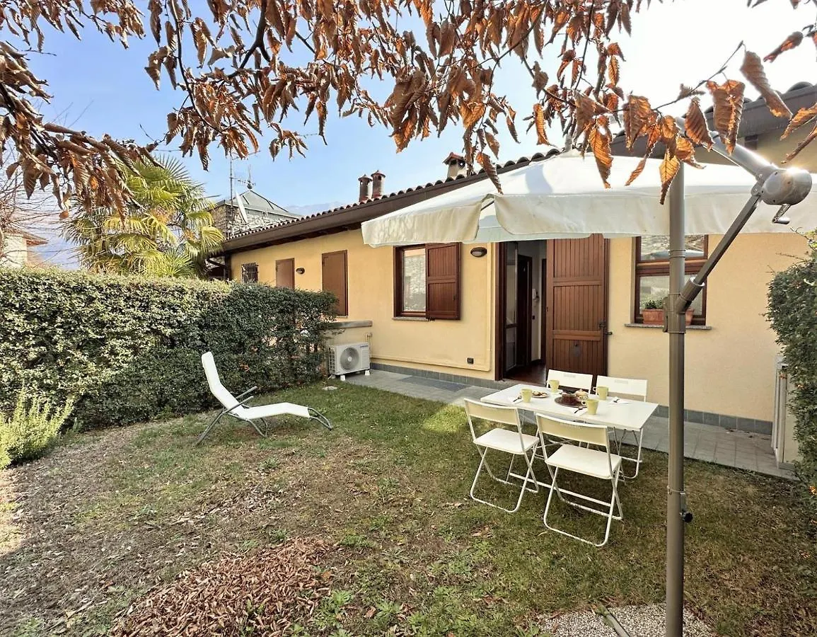 Chiaro Di Luna Home - Lake Como Carate Urio 0*,